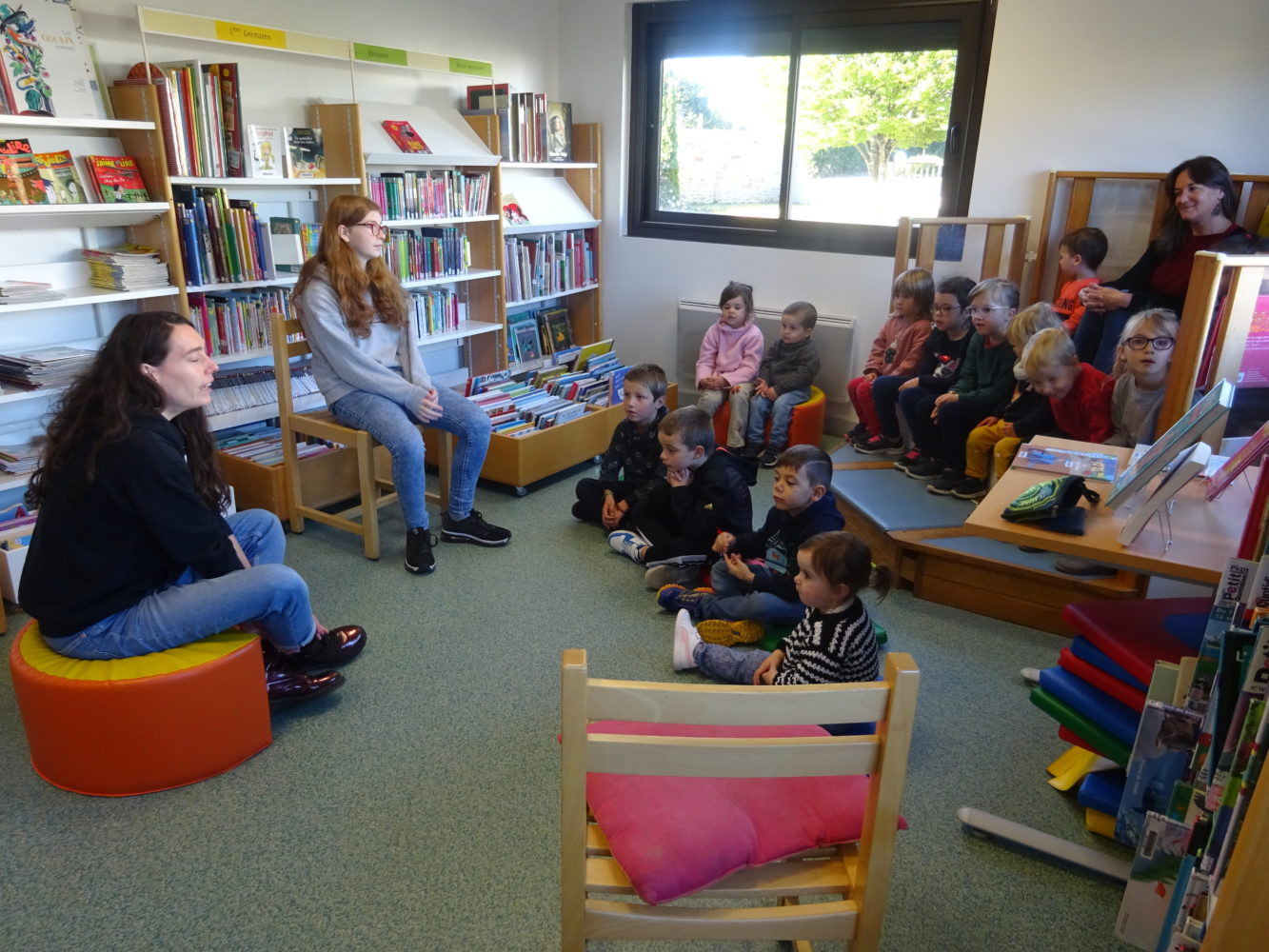 Première visite à la bibliothèque